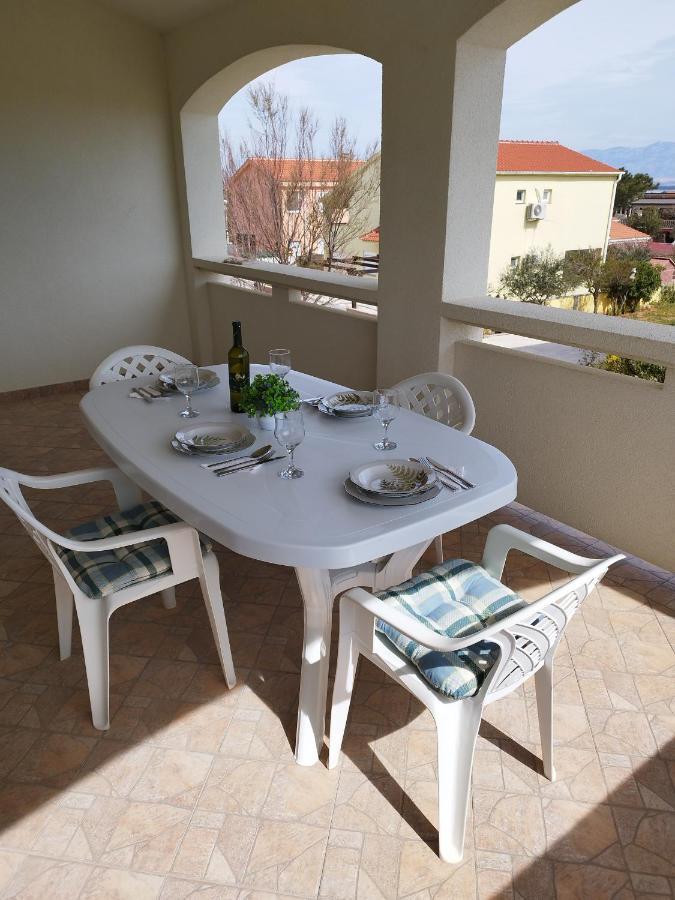 Apartmani Vjeko ヴィル エクステリア 写真