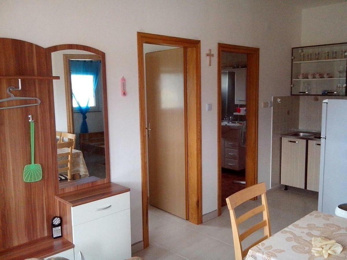 Apartmani Vjeko ヴィル エクステリア 写真
